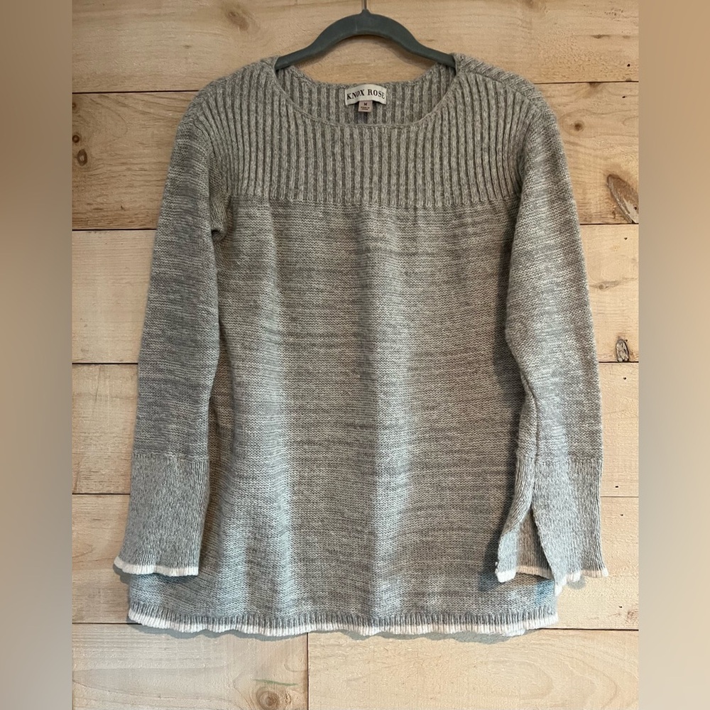 Knox Rose Cozy Heathered Gray Sweater with White Trim and Lacing Size Med